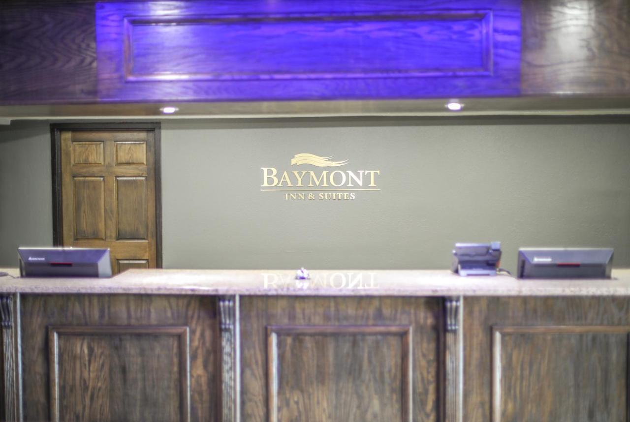 Baymont By Wyndham Ferndale/Royal Oak Exterior foto